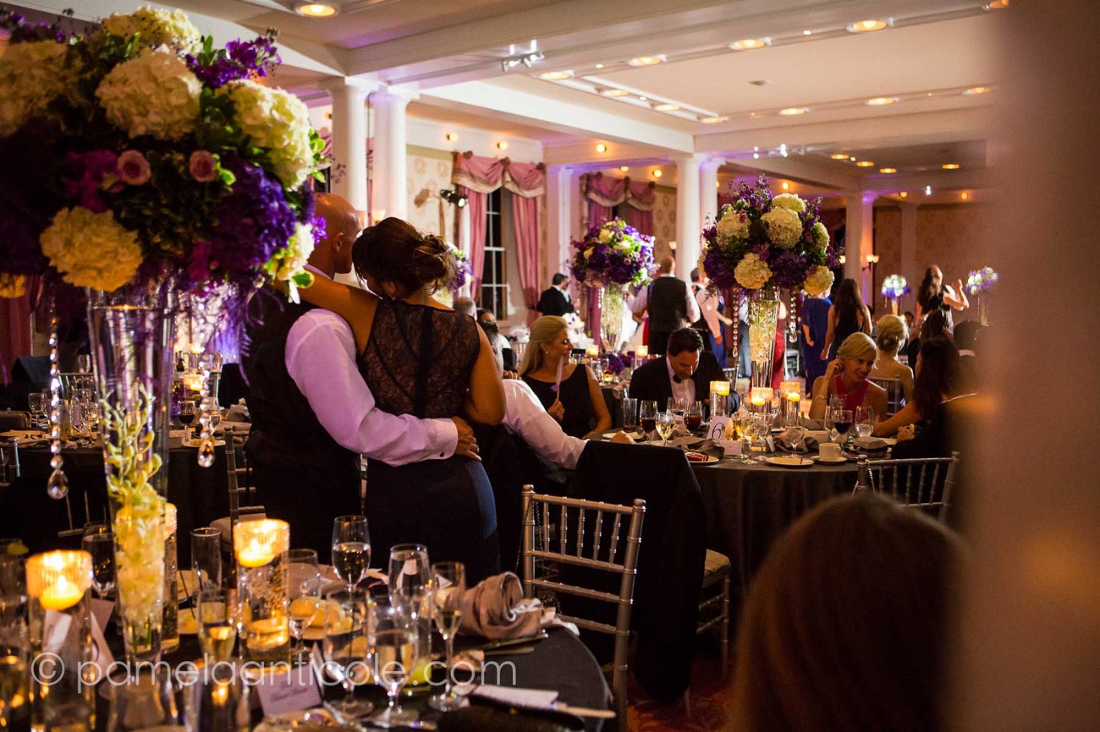 documentary wedding photos at bedford springs colonnade ballroom reception
