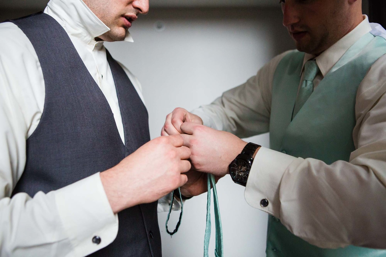 experienced wedding photographer pittsburgh, award winning wedding photography pittsburgh, downtown pittsburgh wedding, elegant staircase wedding ceremony, renaissance pittsburgh wedding pics, pamela marie photography