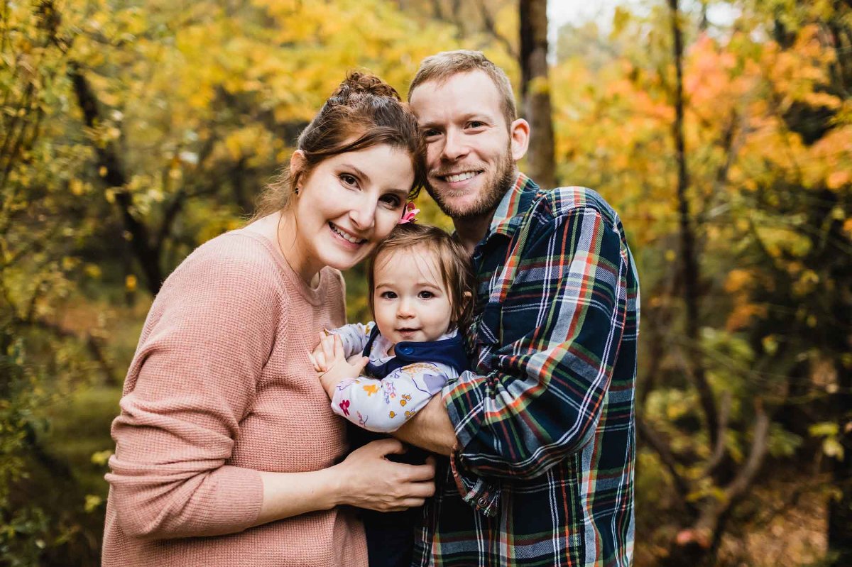 The Y. Family | Fall Family Photos at Home » Pamela Anticole ...