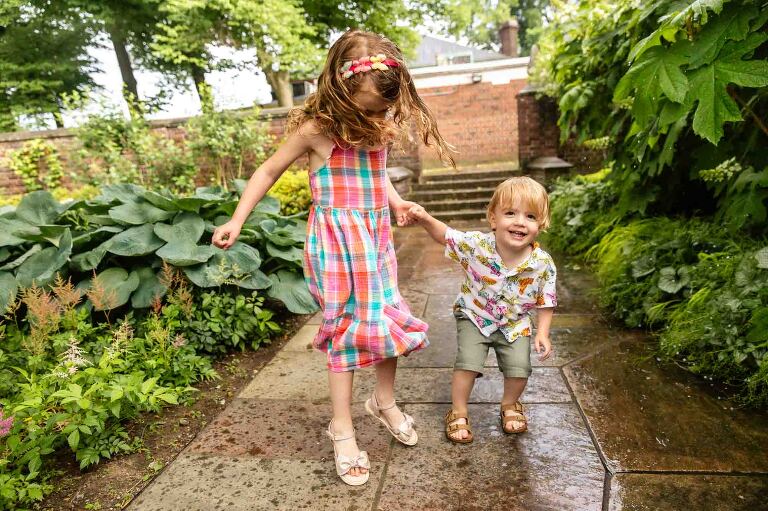 one of the best photoshoot locations in pittsburgh is mellon park, with lots of background options for family photos